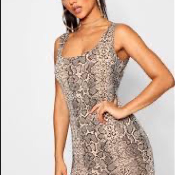 BOOHOO size 8 SNAKE PRINT BODYCON MINI DRESS party dress  club dress summer dres - Picture 2 of 6
